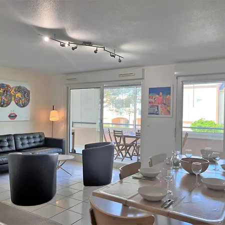 Climatise Avec Piscine, Terrasse Et Parking - 6 Couchages, Pres De La - Fr-1-251-451 Apartment Le Lavandou